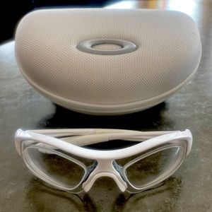 Oakley Endure Glasses